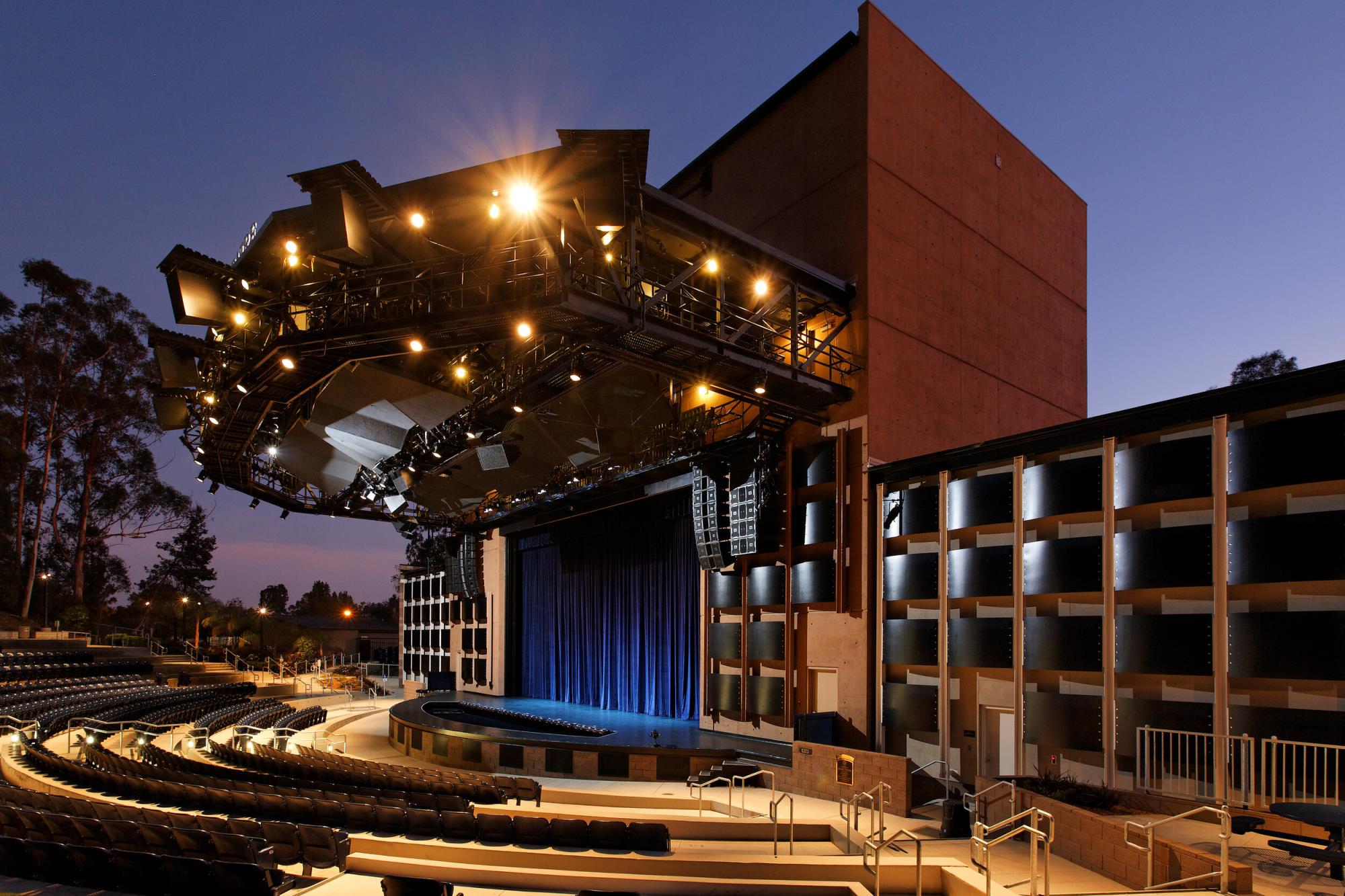 Moonlight+Amphitheater+Vista,+CA+Theater+Architecture